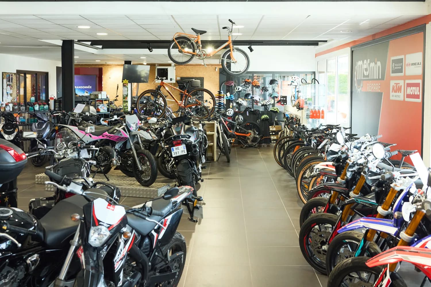 Motos & scooters · Mesmin Répare, garage à Saint-Mesmin (Vendée)